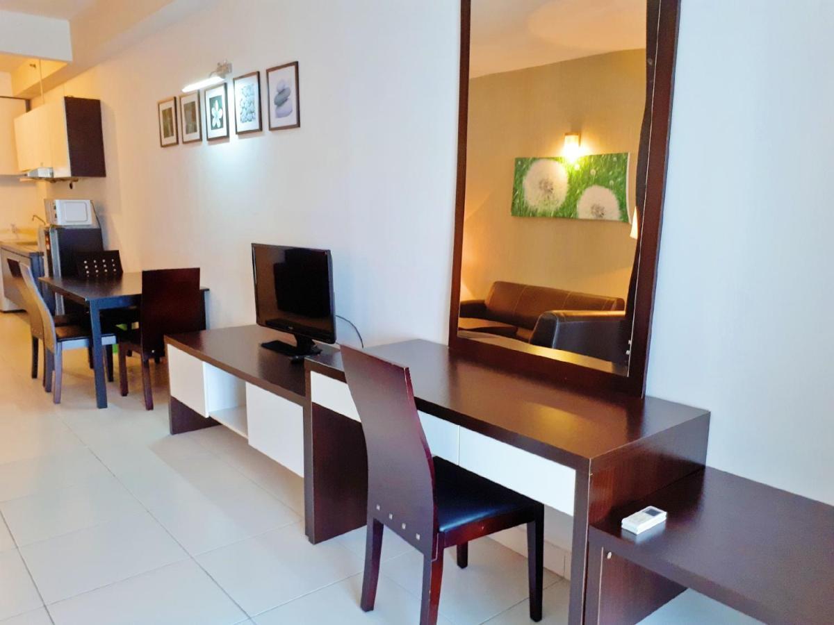 Bayu Marina Resort Johor Bahru Exterior photo